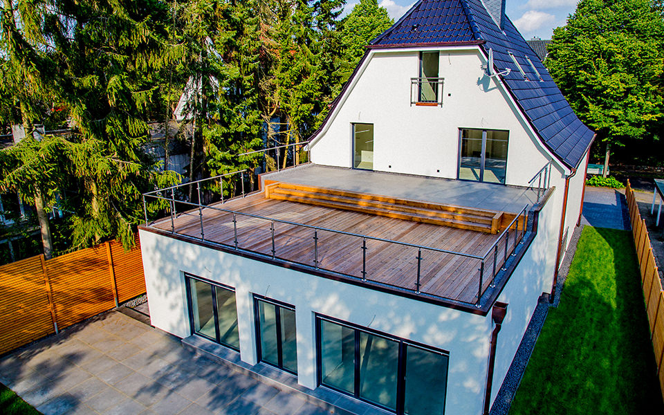 Einfamilienhaus Lübeck Luftbild / Luftaufnahme - Terrasse