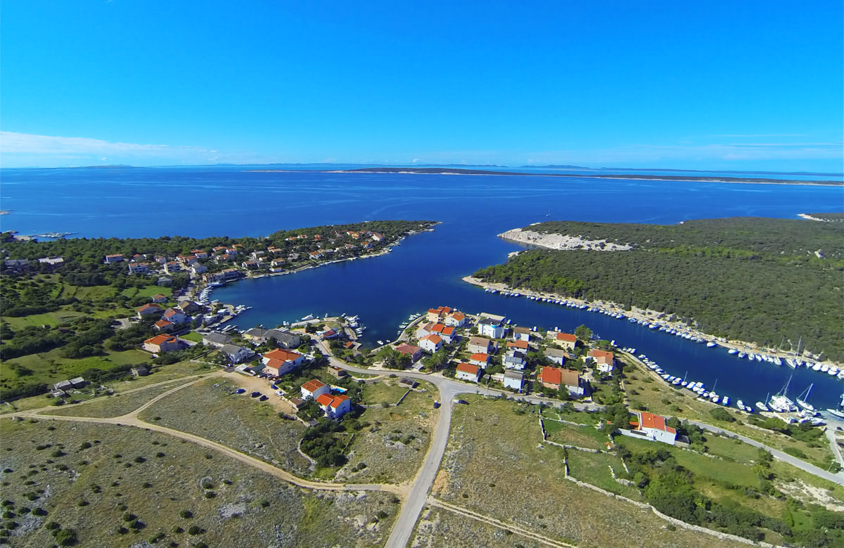 Yachthafen bei Novalja Luftbild Kroatien